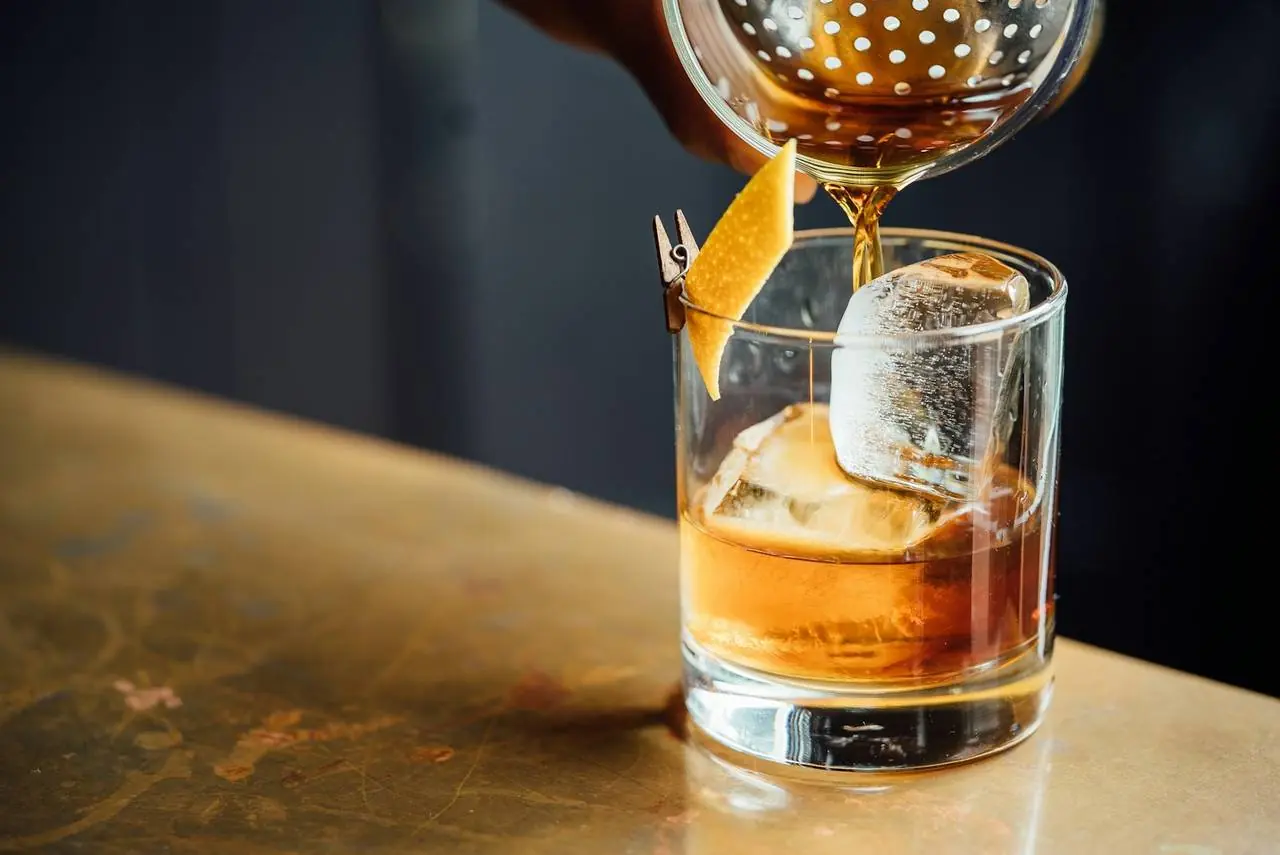 Cocktails at a bar